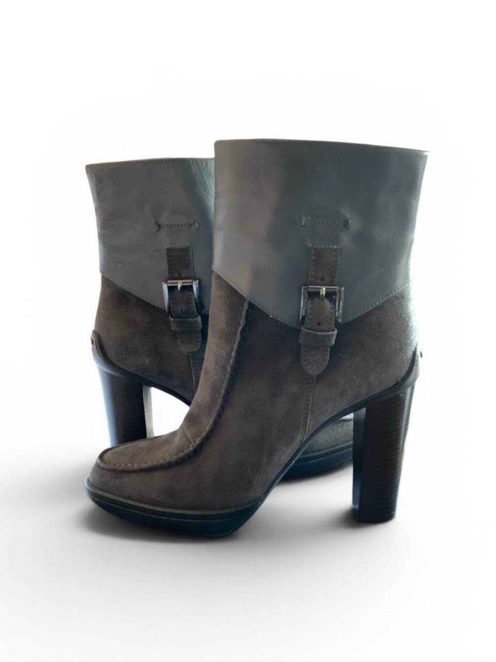 TOD’S Grey Suede Leather Ankle Boots - Picture 2 of 7